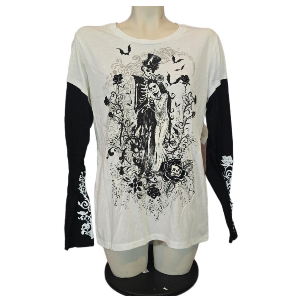 White & Black Gothic Skeleton Graphic Long Sleeve Top